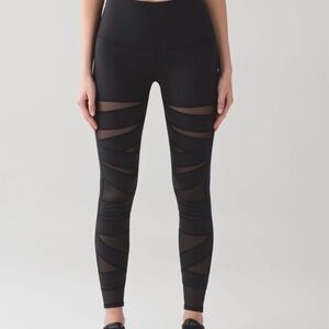 lululemon full on luon black zigzag mesh leggings. Size 2